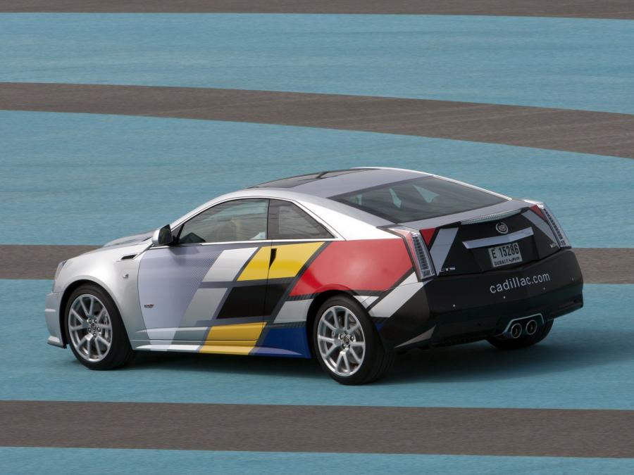  Cadillac CTS-V Coupe Challenge 2011 года  (фото 4 из 7)